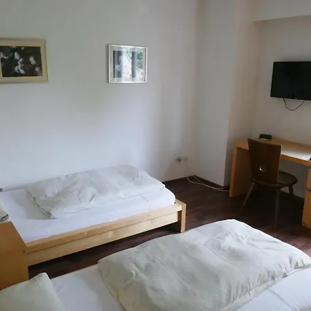 Gæstehus Gaestehaus Kreuz